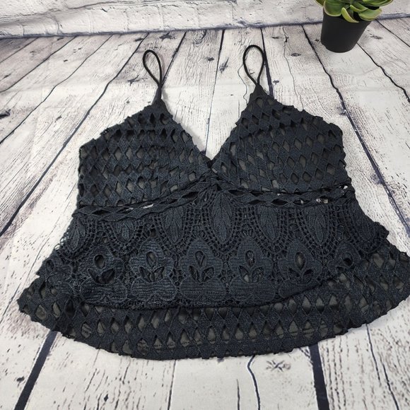 BLACK CROCHET BRALETTE RUFFLE TANK TOP - Picture 1 of 7